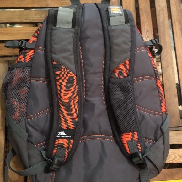 High Sierra Backpack - Picture 3 of 5